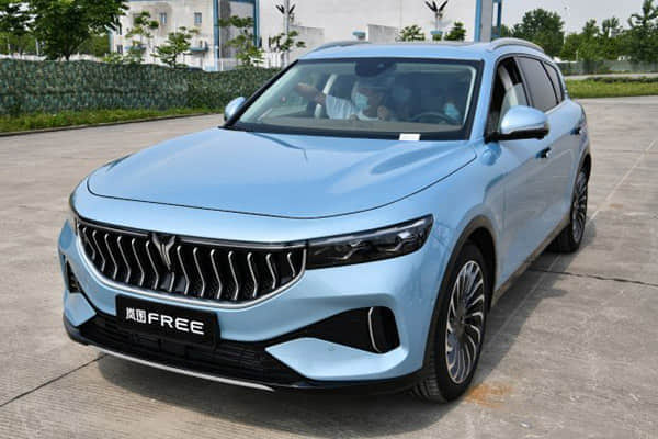 2025款凯迪拉克XT4，15.99万元起，全系没有L2级辅助驾驶