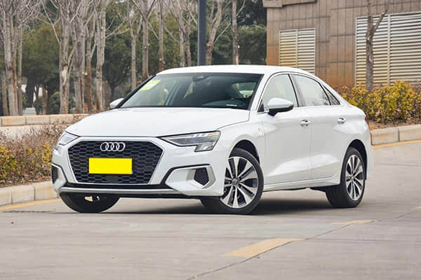 全尺寸旗舰SUV再添新选择 吉利银河M9全球亮相 今年年内上市