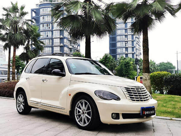 小米YU7：用法拉利的魔法打败特斯拉